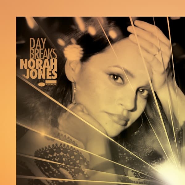 Day Breaks by Norah Jones, the album Fleurette Africaine (African Flower) appears on